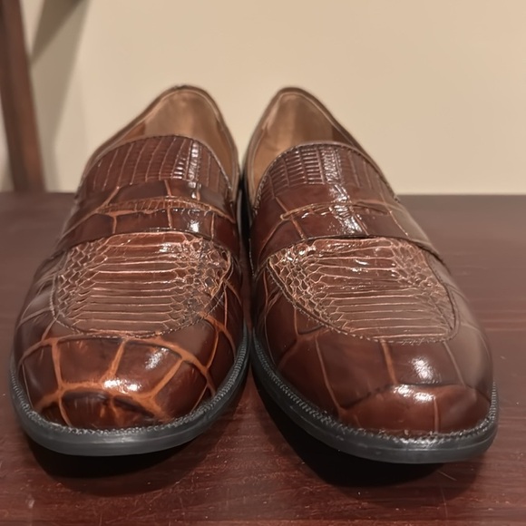 Stacy Adams brown, genuine, snake skin and leather slip on loafer style shoes 8 - Picture 2 of 12